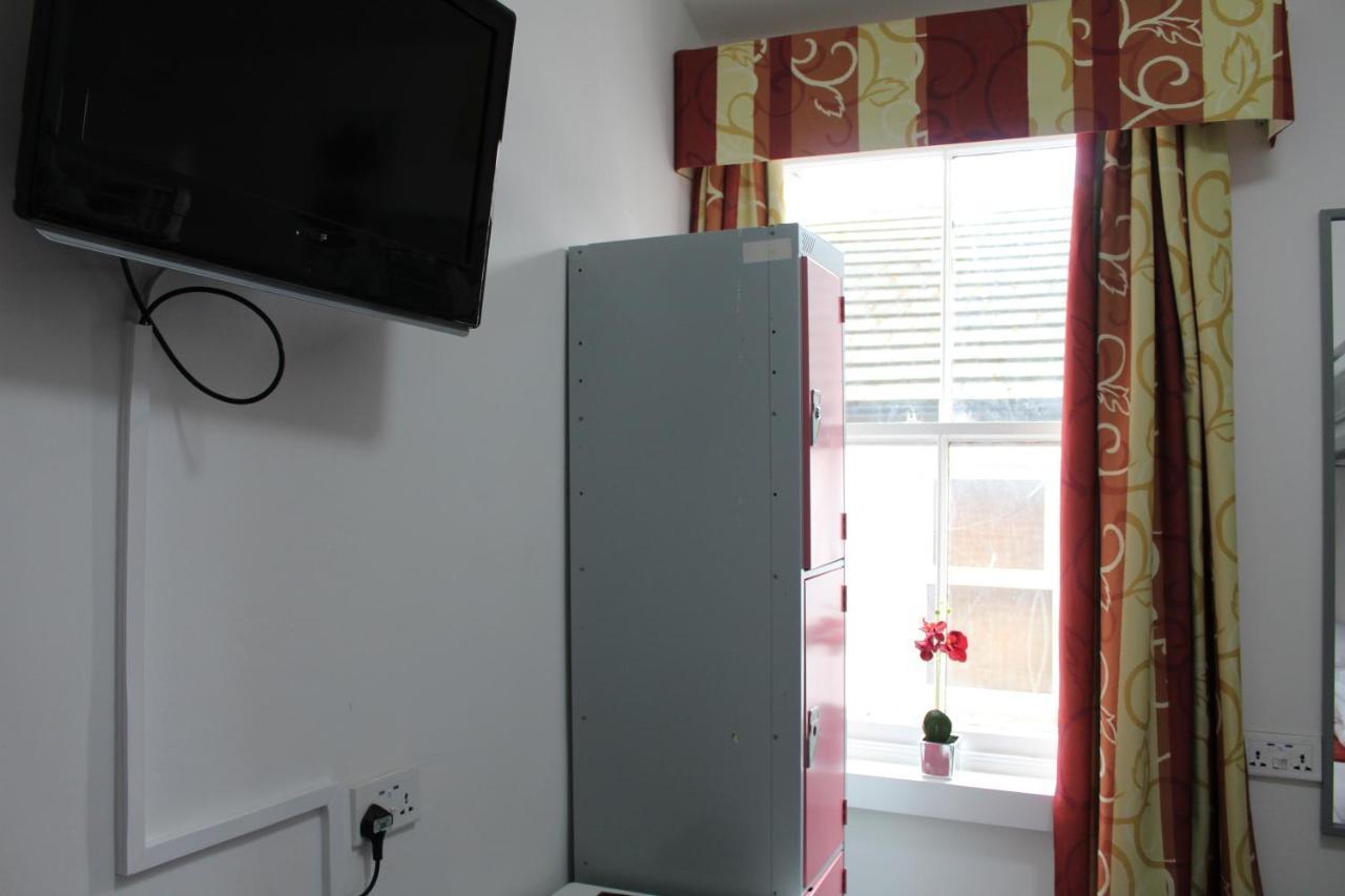 Backpackers Blackpool Hotel & Suites מראה חיצוני תמונה