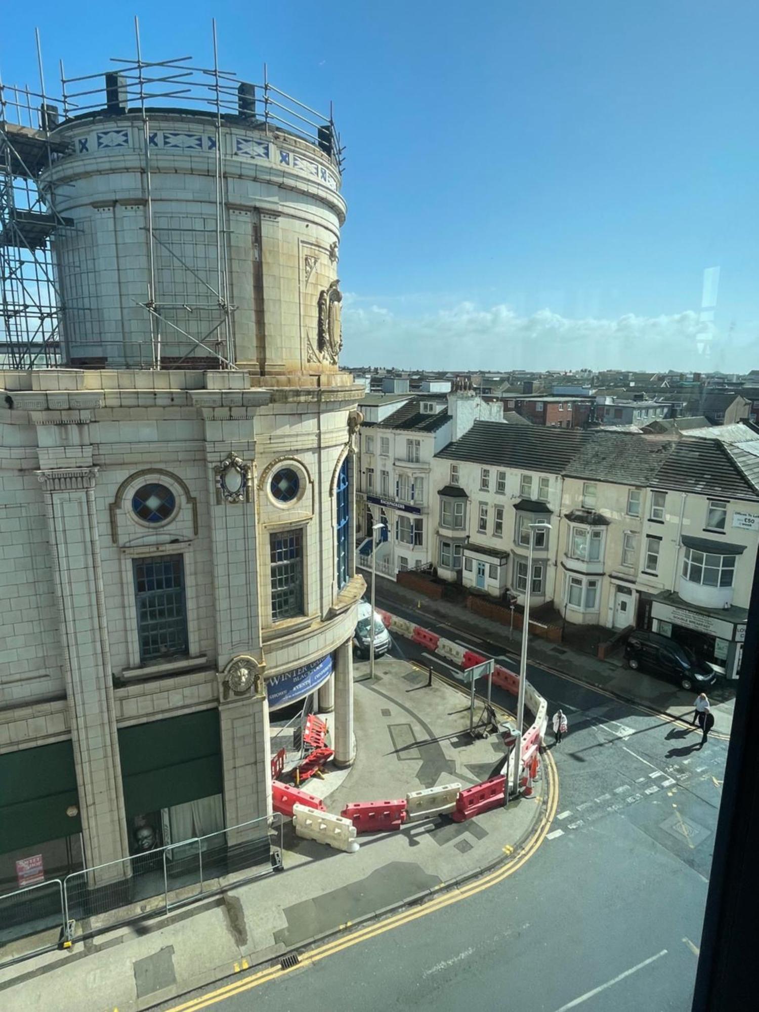 Backpackers Blackpool Hotel & Suites מראה חיצוני תמונה