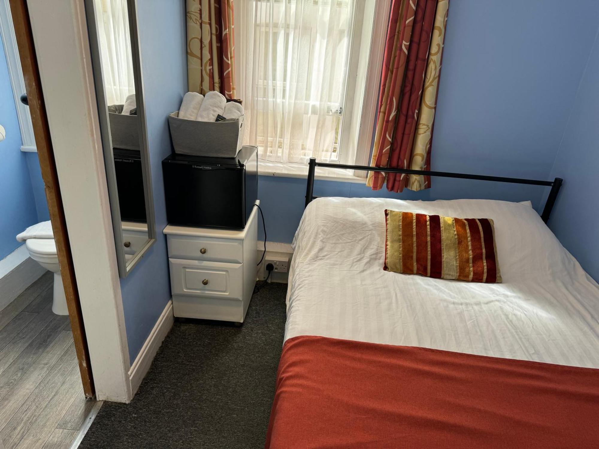 Backpackers Blackpool Hotel & Suites מראה חיצוני תמונה